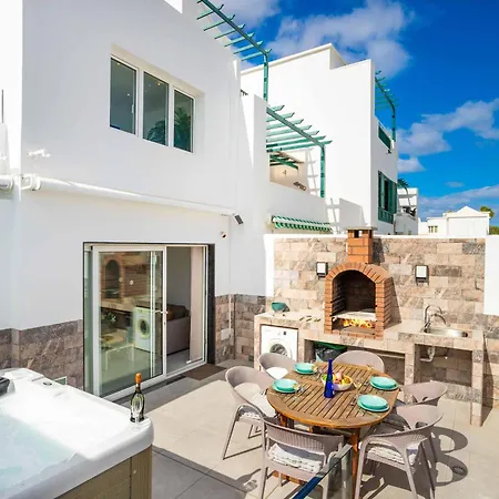Villa Mi Deseo Puerto del Carmen (Lanzarote)